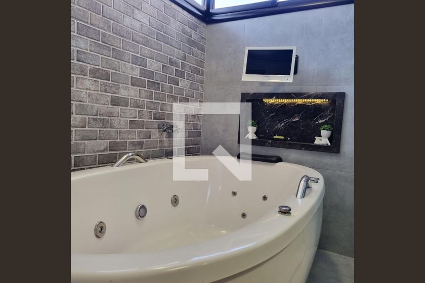 Casa à Venda - Swiss Park, 3 Quartos,  376 m2 em , Campinas - sp | SoloBR