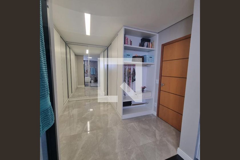 Casa à Venda - Swiss Park, 3 Quartos,  376 m2 em , Campinas - sp | SoloBR