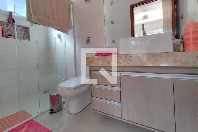 Casa à Venda - Swiss Park, 4 Quartos,  360 m2 em , Campinas - sp | SoloBR
