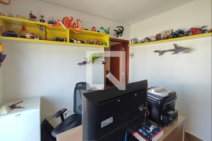 Casa à Venda - Swiss Park, 4 Quartos,  360 m2 em , Campinas - sp | SoloBR