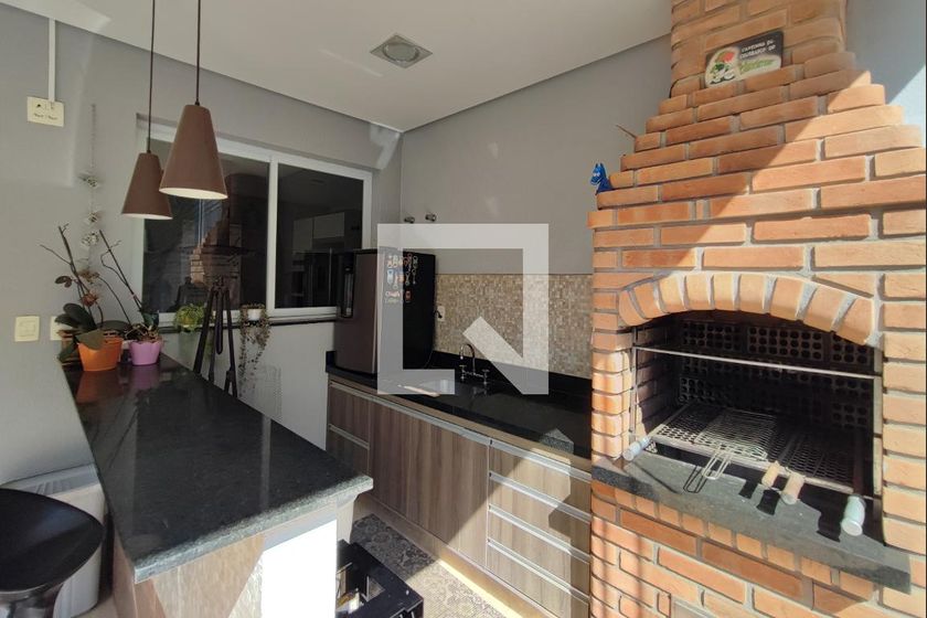 Casa à Venda - Swiss Park, 4 Quartos,  360 m2 em , Campinas - sp | SoloBR