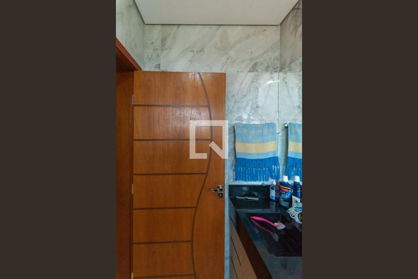 Casa à Venda - Swiss Park, 5 Quartos,  330 m2 em , Campinas - sp | SoloBR