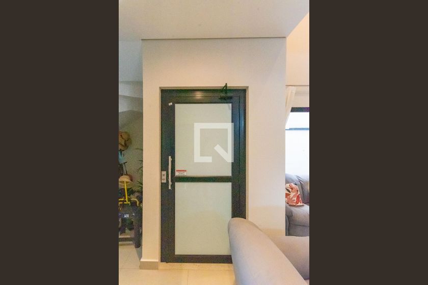 Casa à Venda - Swiss Park, 5 Quartos,  330 m2 em , Campinas - sp | SoloBR