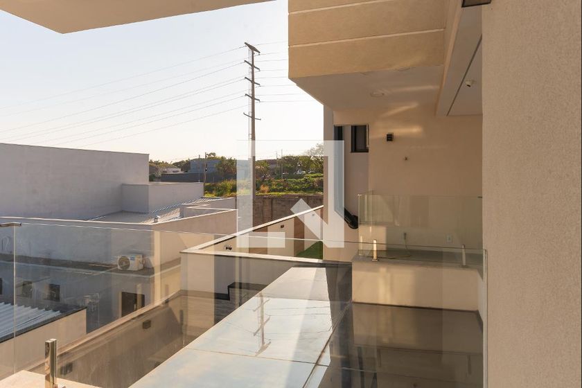 Casa à Venda - Swiss Park, 5 Quartos,  330 m2 em , Campinas - sp | SoloBR