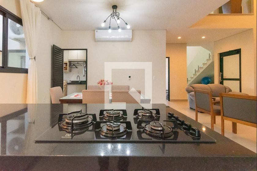 Casa à Venda - Swiss Park, 5 Quartos,  330 m2 em , Campinas - sp | SoloBR