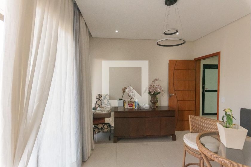 Casa à Venda - Swiss Park, 5 Quartos,  330 m2 em , Campinas - sp | SoloBR