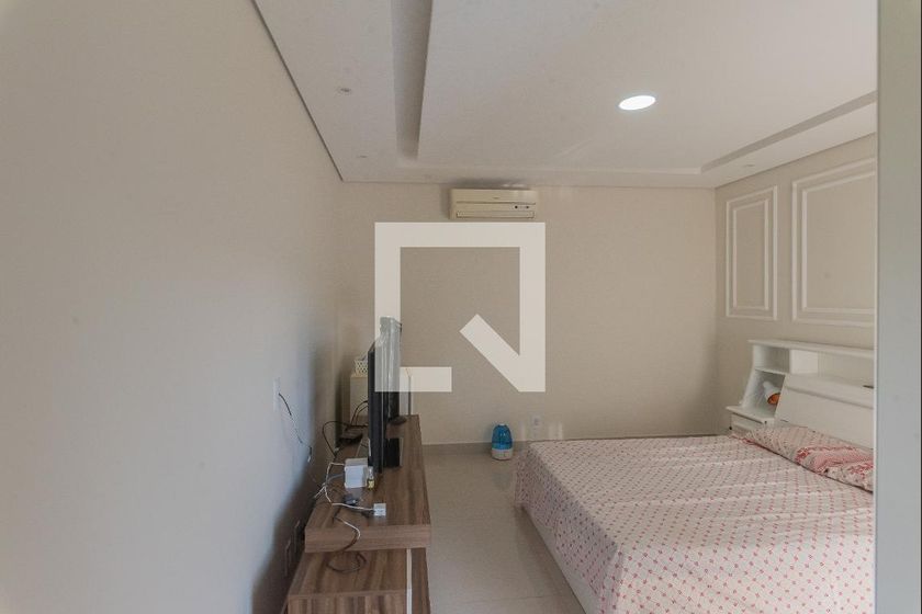 Casa à Venda - Swiss Park, 5 Quartos,  330 m2 em , Campinas - sp | SoloBR