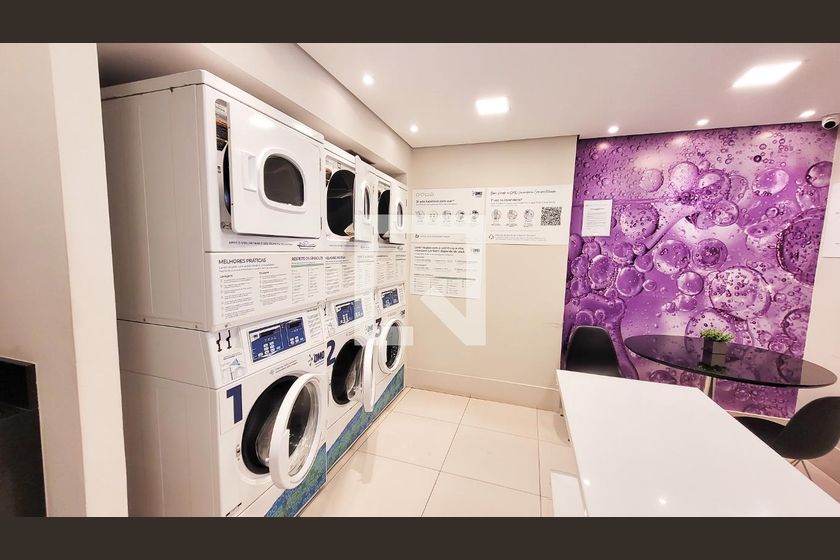 Apartamento à Venda - Bosque, 1 Quarto,  52 m2 em , Campinas - sp | SoloBR