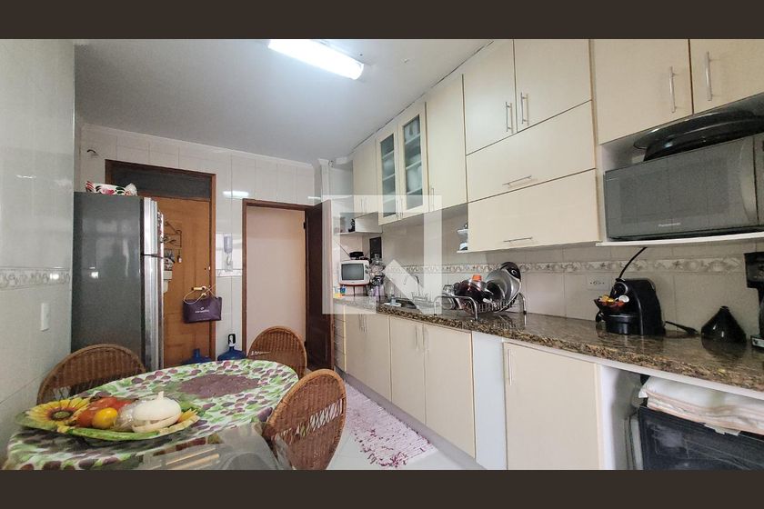 Apartamento à Venda - Bosque, 3 Quartos,  130 m2 em , Campinas - sp | SoloBR