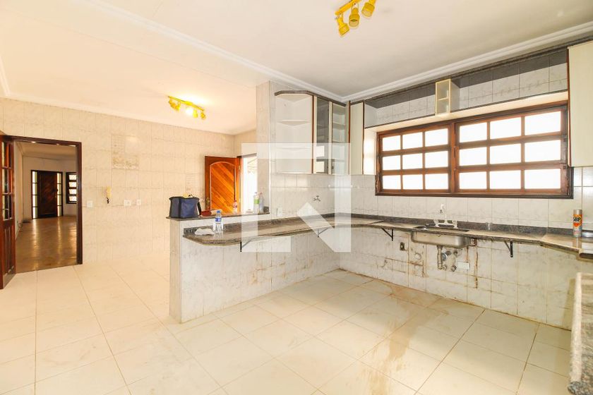 Casa, 3 quartos, 280 m² - Foto 53