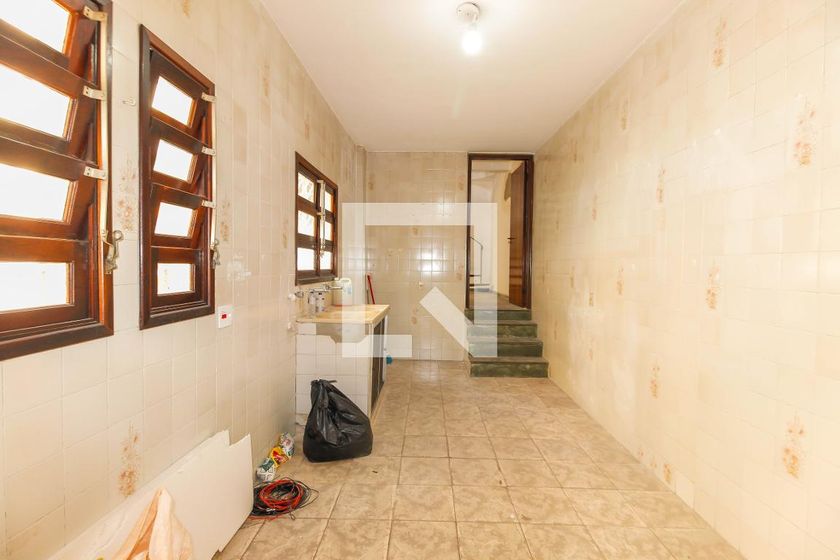 Casa, 3 quartos, 280 m² - Foto 57