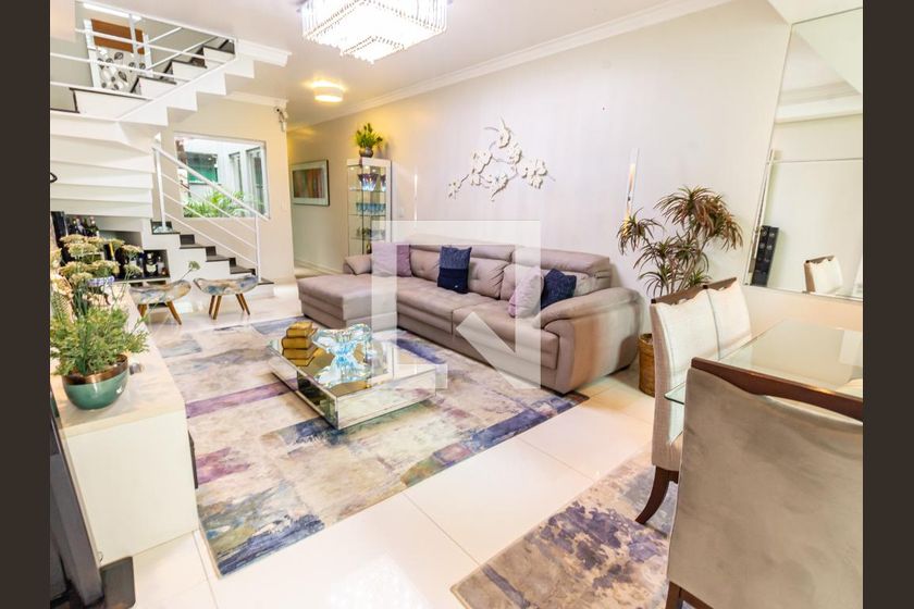 Casa, 3 quartos, 174 m² - Foto 1
