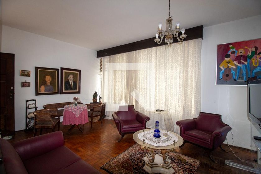 Casa, 4 quartos, 380 m² - Foto 1