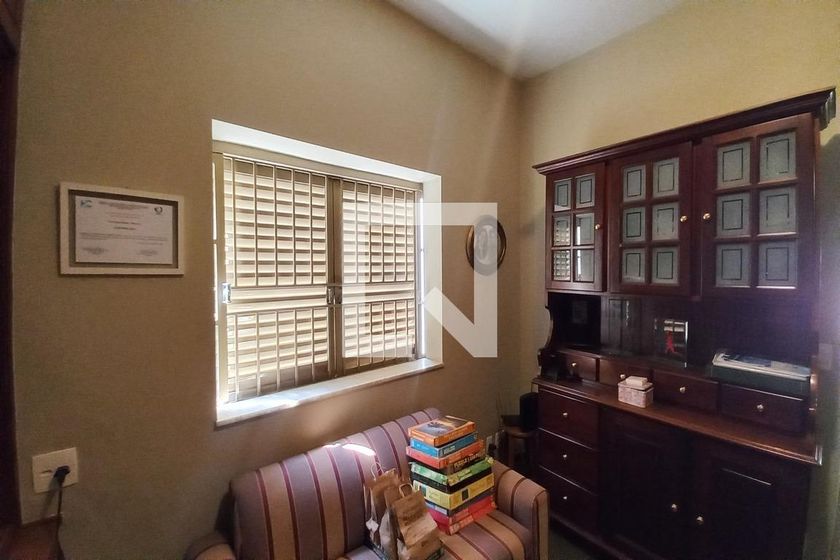 Casa à Venda - Guanabara, 4 Quartos,  493 m2 em , Campinas - sp | SoloBR