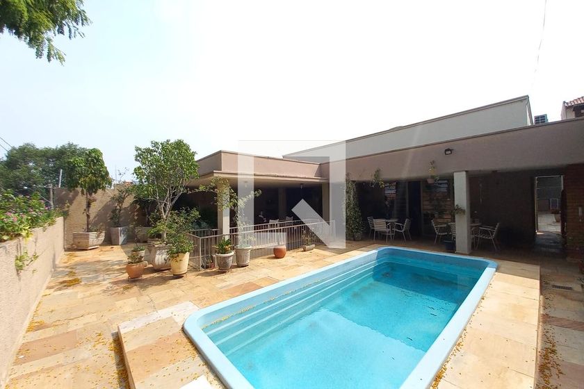 Casa à Venda - Guanabara, 4 Quartos,  493 m2 em , Campinas - sp | SoloBR