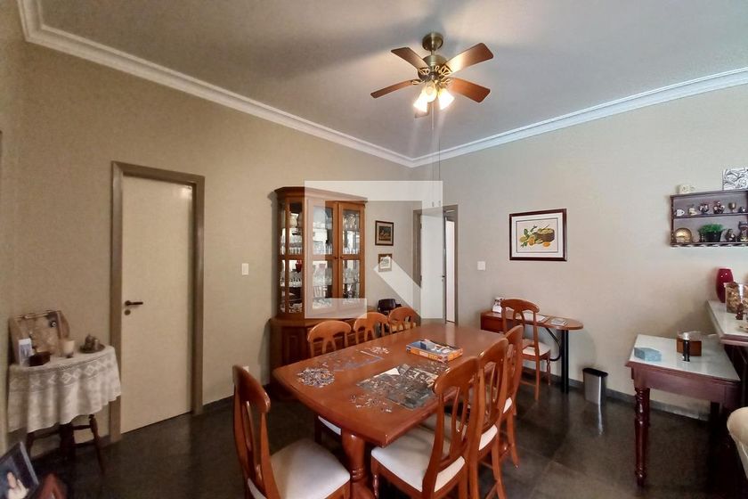 Casa à Venda - Guanabara, 4 Quartos,  493 m2 em , Campinas - sp | SoloBR