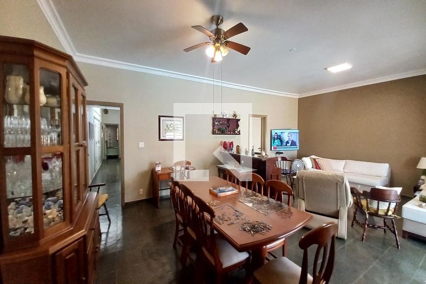 Casa à Venda - Guanabara, 4 Quartos,  493 m2 em , Campinas - sp | SoloBR