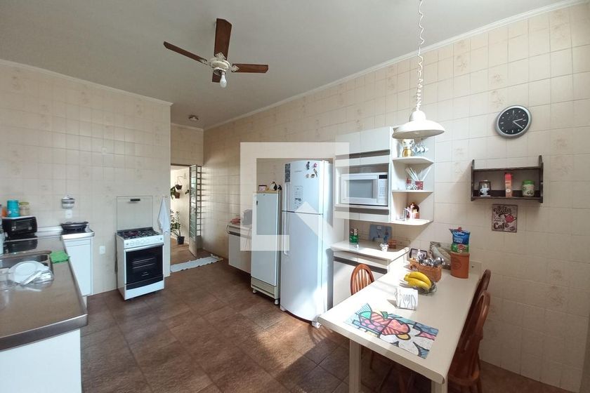 Casa à Venda - Guanabara, 4 Quartos,  493 m2 em , Campinas - sp | SoloBR