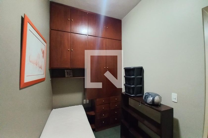 Casa à Venda - Guanabara, 4 Quartos,  493 m2 em , Campinas - sp | SoloBR