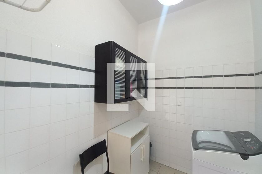 Casa à Venda - Guanabara, 4 Quartos,  493 m2 em , Campinas - sp | SoloBR