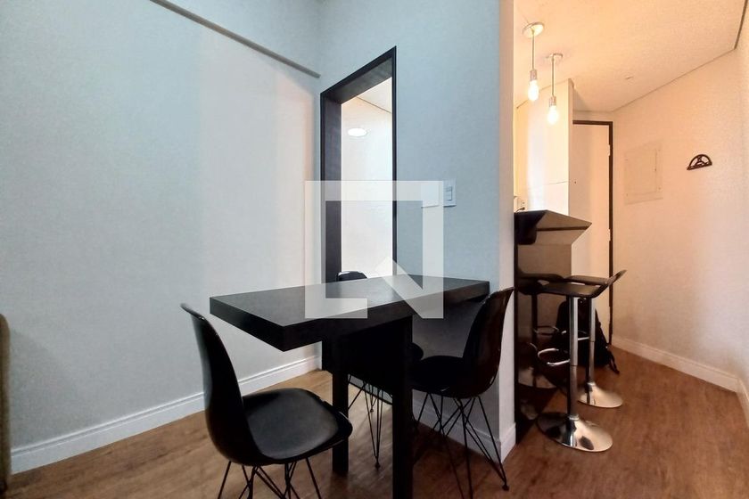 Apartamento à Venda - Centro, 1 Quarto,  47 m2 em , Campinas - sp | SoloBR