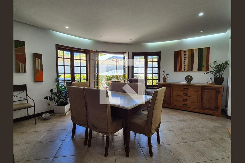 Casa, 4 quartos, 252 m² - Foto 8