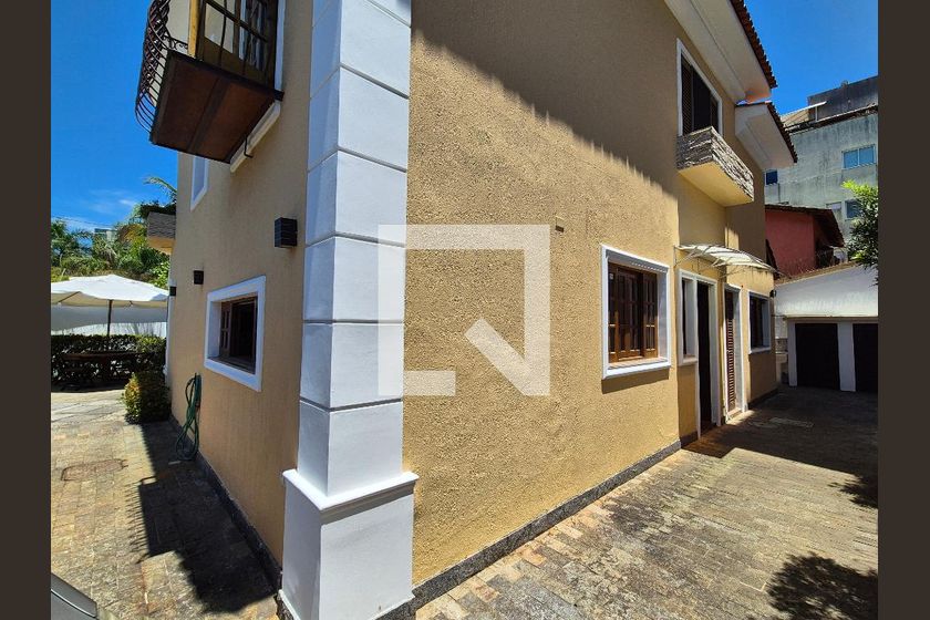 Casa, 4 quartos, 252 m² - Foto 79