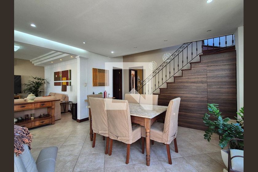 Casa, 4 quartos, 252 m² - Foto 9