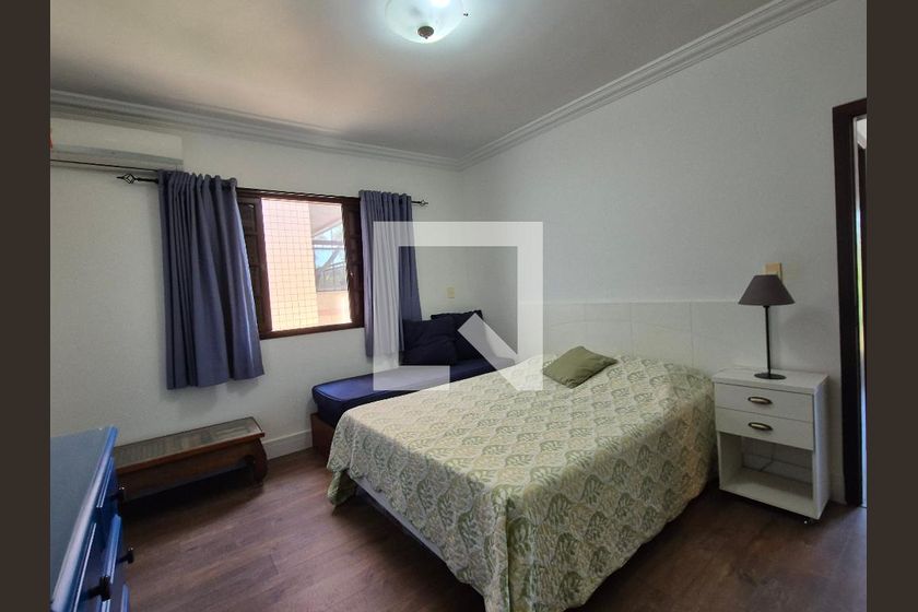 Casa, 4 quartos, 252 m² - Foto 30