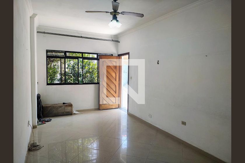 Casa, 3 quartos, 250 m² - Foto 1