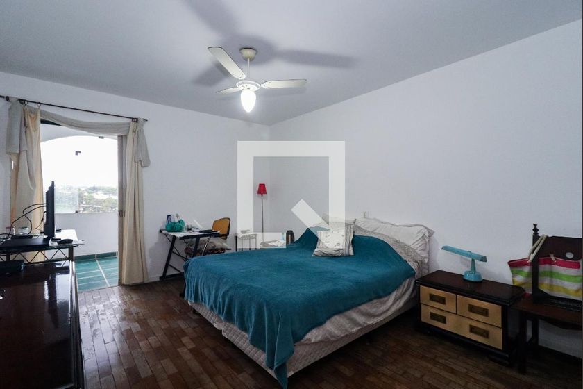Casa, 4 quartos, 330 m² - Foto 39