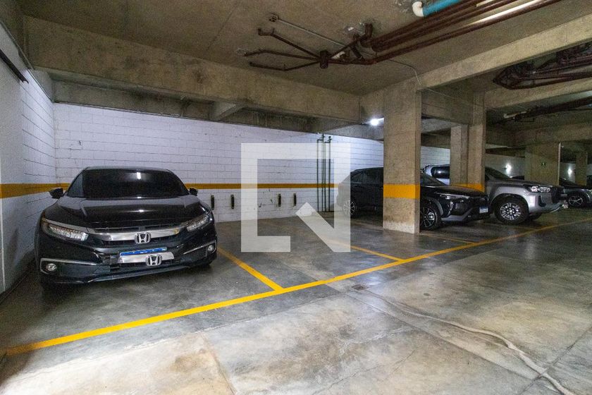 Apartamento à Venda - Cambuí, 1 Quarto,  112 m2 em , Campinas - sp | SoloBR