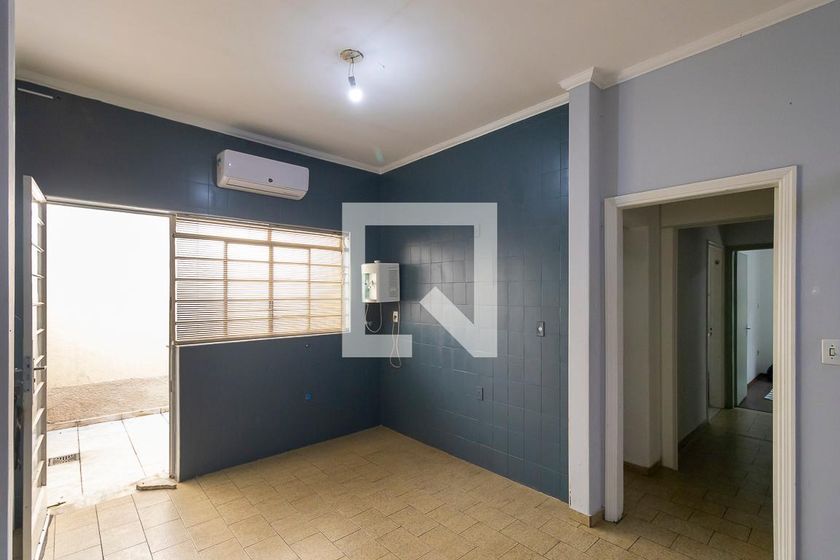Casa à Venda - Taquaral, 4 Quartos,  350 m2 em , Campinas - sp | SoloBR