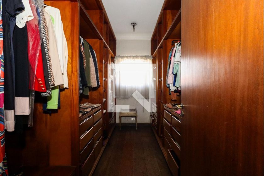 Casa, 5 quartos, 985 m² - Foto 57
