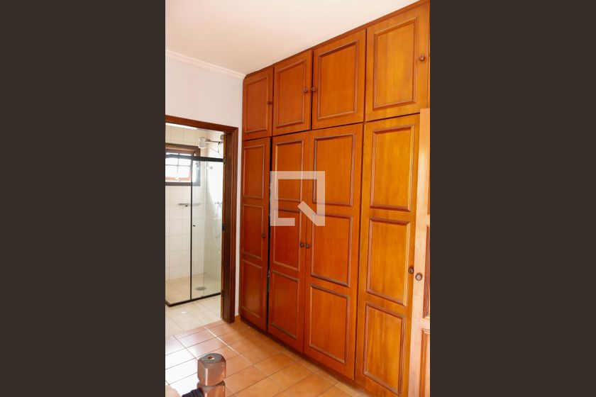 Casa, 4 quartos, 377 m² - Foto 23