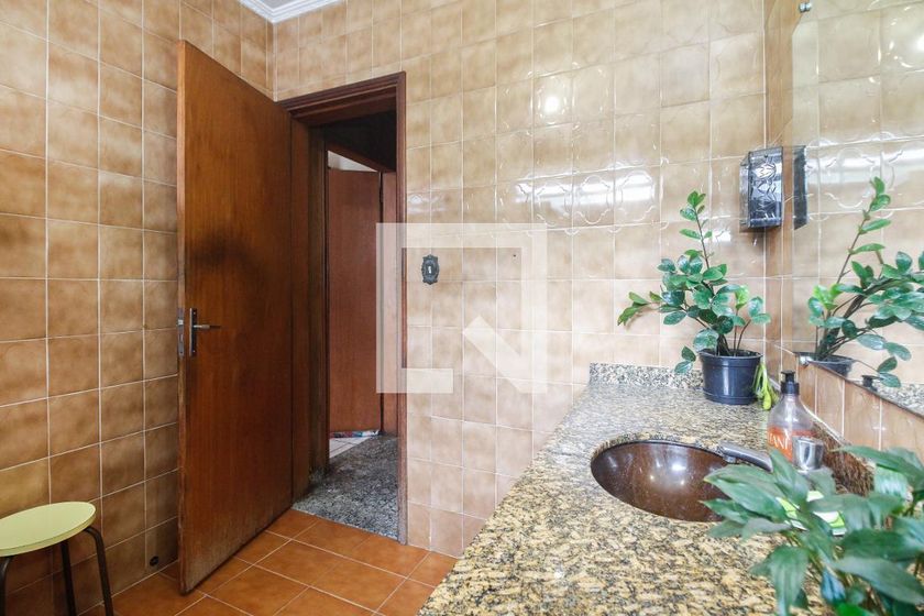 Casa, 3 quartos, 272 m² - Foto 33
