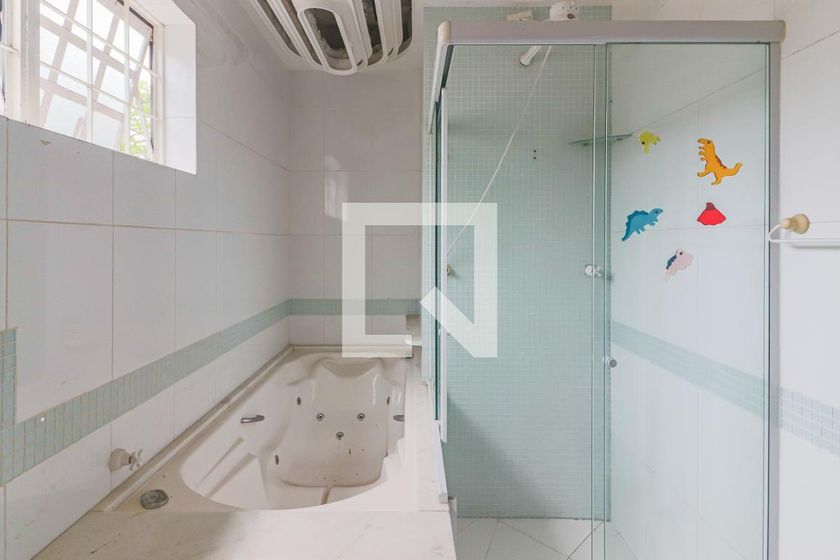 Casa, 4 quartos, 300 m² - Foto 51
