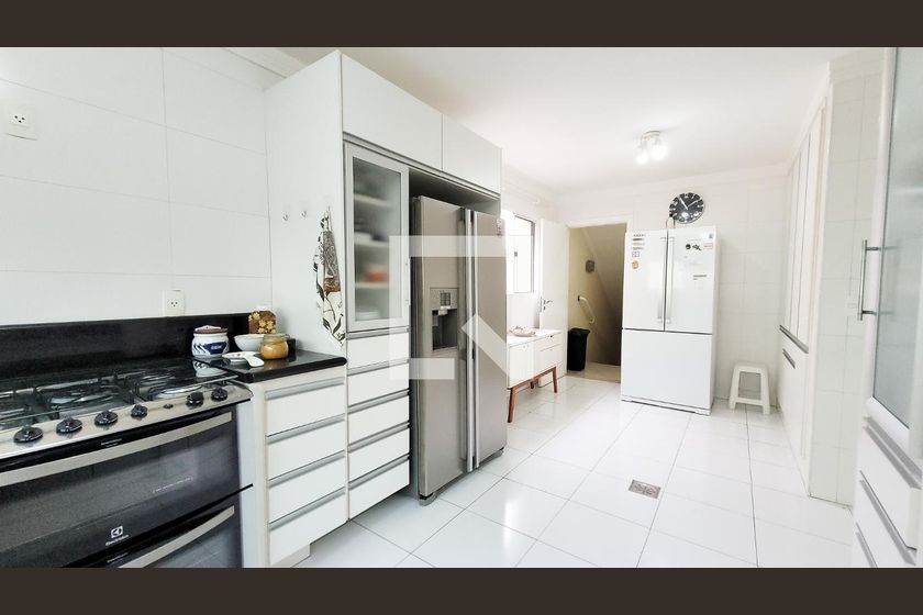Casa à Venda - Vila Brandina, 4 Quartos,  492 m2 em , Campinas - sp | SoloBR
