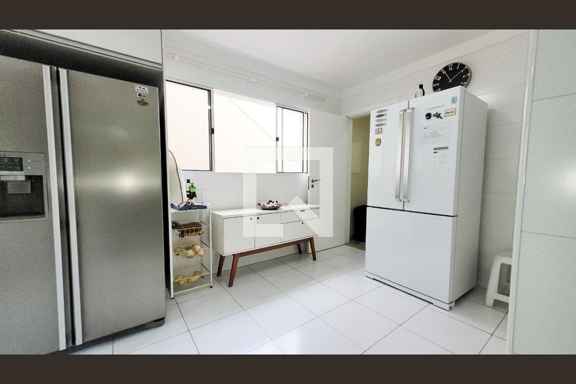 Casa à Venda - Vila Brandina, 4 Quartos,  492 m2 em , Campinas - sp | SoloBR