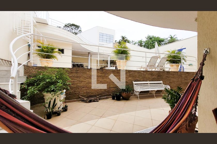 Casa à Venda - Vila Brandina, 4 Quartos,  492 m2 em , Campinas - sp | SoloBR