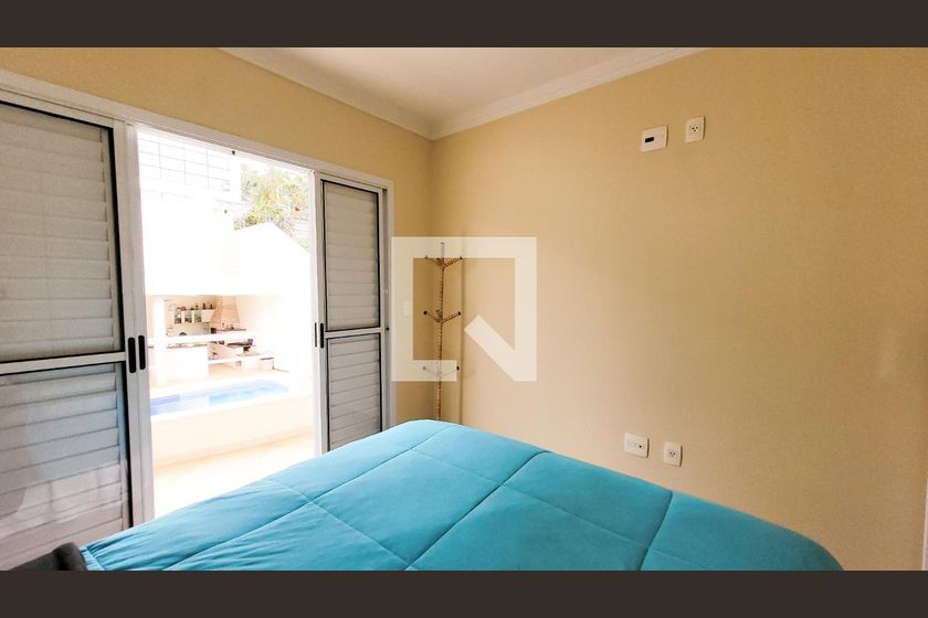 Casa à Venda - Vila Brandina, 4 Quartos,  492 m2 em , Campinas - sp | SoloBR