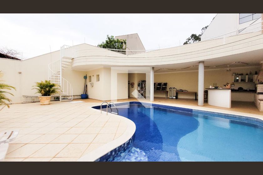 Casa à Venda - Vila Brandina, 4 Quartos,  492 m2 em , Campinas - sp | SoloBR