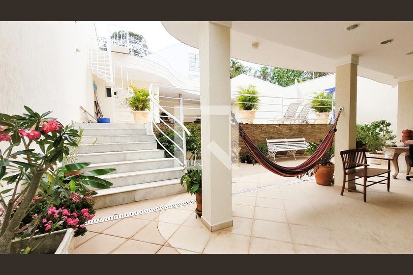 Casa à Venda - Vila Brandina, 4 Quartos,  492 m2 em , Campinas - sp | SoloBR