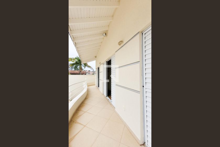 Casa à Venda - Vila Brandina, 4 Quartos,  492 m2 em , Campinas - sp | SoloBR