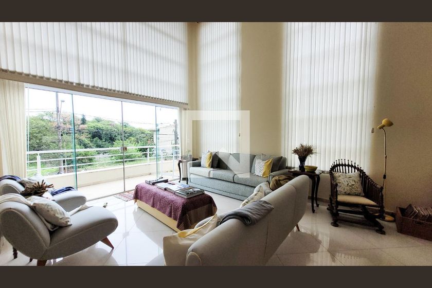 Casa à Venda - Vila Brandina, 4 Quartos,  492 m2 em , Campinas - sp | SoloBR