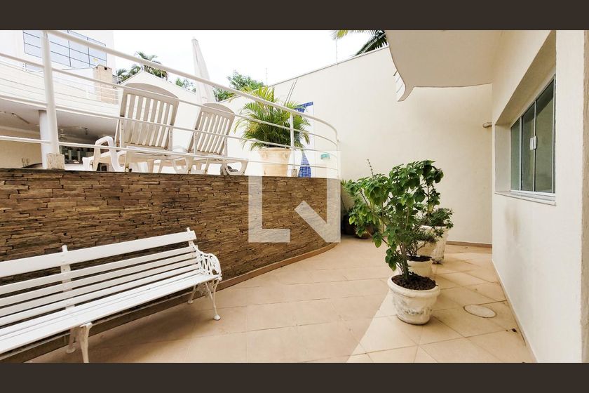 Casa à Venda - Vila Brandina, 4 Quartos,  492 m2 em , Campinas - sp | SoloBR