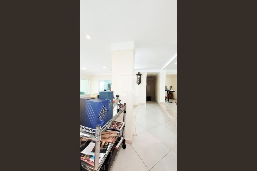 Casa à Venda - Vila Brandina, 4 Quartos,  492 m2 em , Campinas - sp | SoloBR
