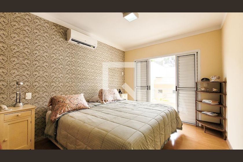 Casa à Venda - Vila Brandina, 4 Quartos,  492 m2 em , Campinas - sp | SoloBR