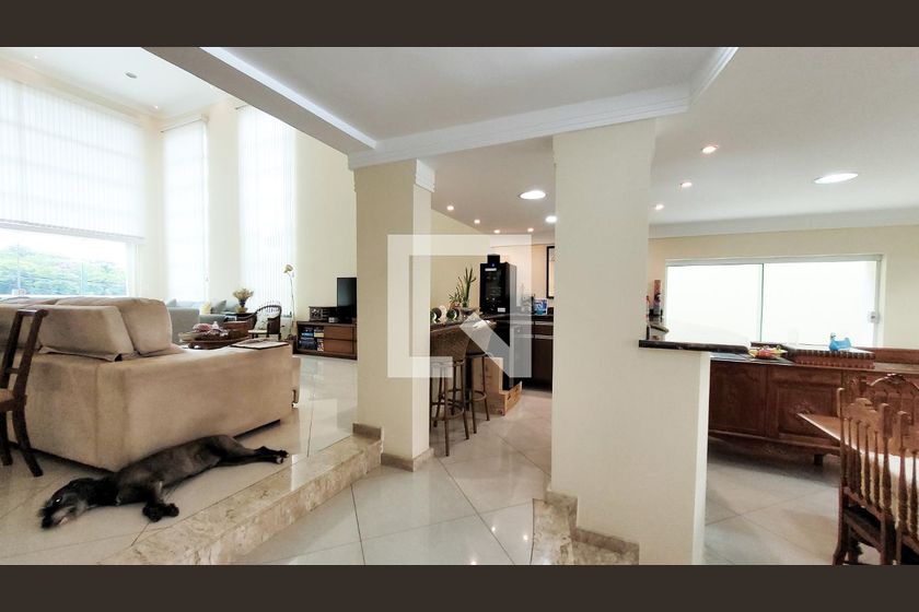 Casa à Venda - Vila Brandina, 4 Quartos,  492 m2 em , Campinas - sp | SoloBR