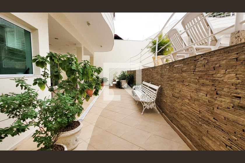 Casa à Venda - Vila Brandina, 4 Quartos,  492 m2 em , Campinas - sp | SoloBR
